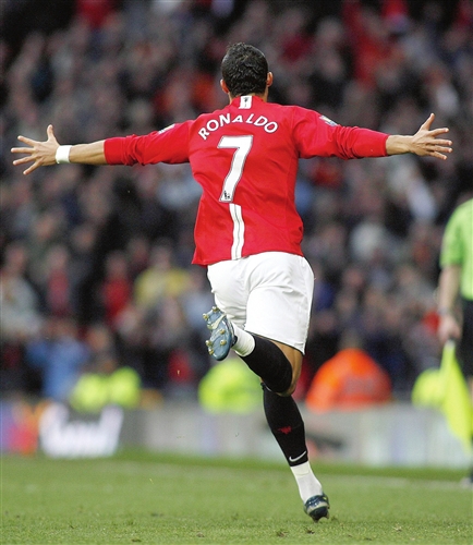 日韩足球的 日韩足球的